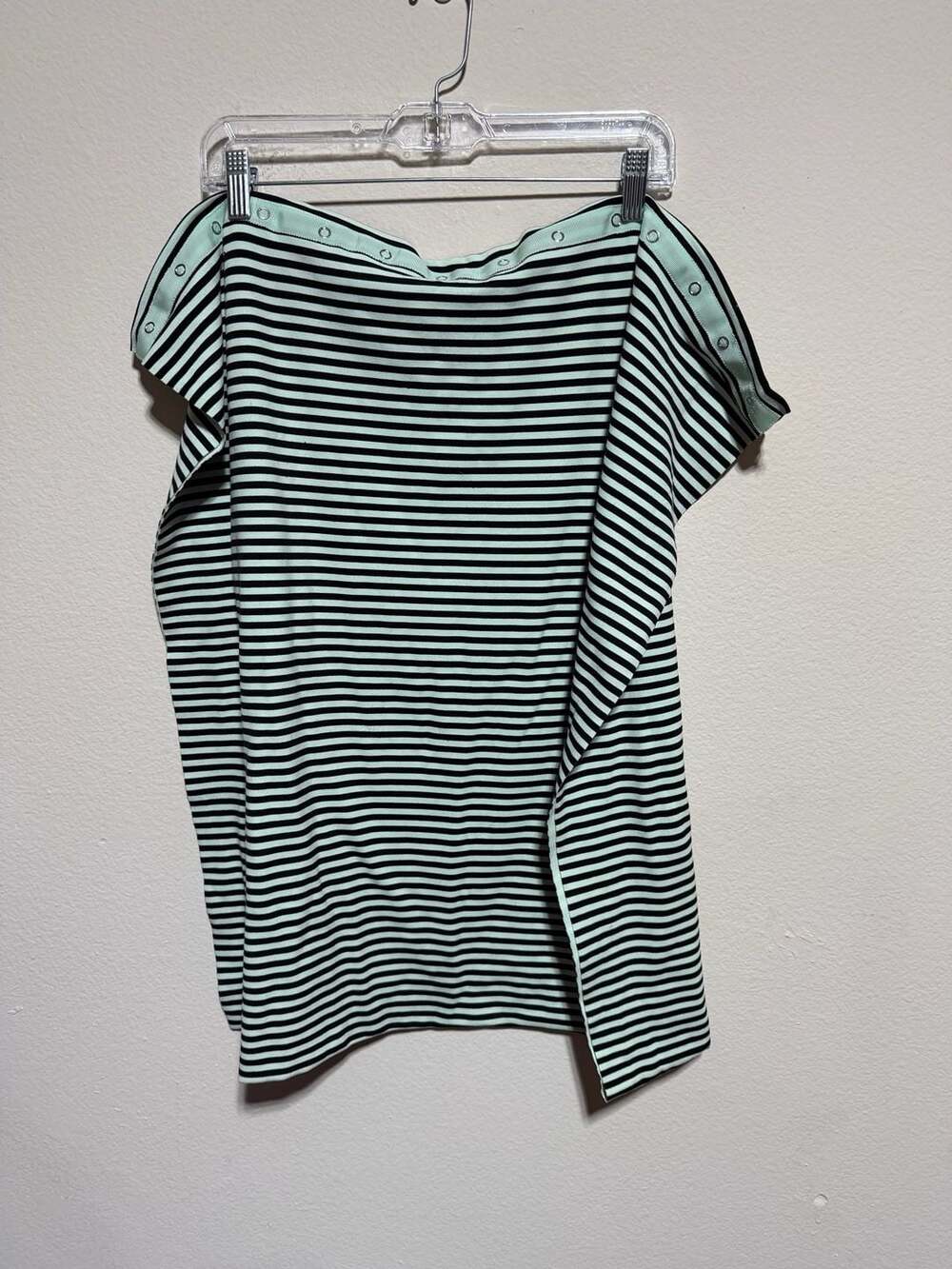 Lululemon Vinyasa Scarf in Mint Moment/Black Striped